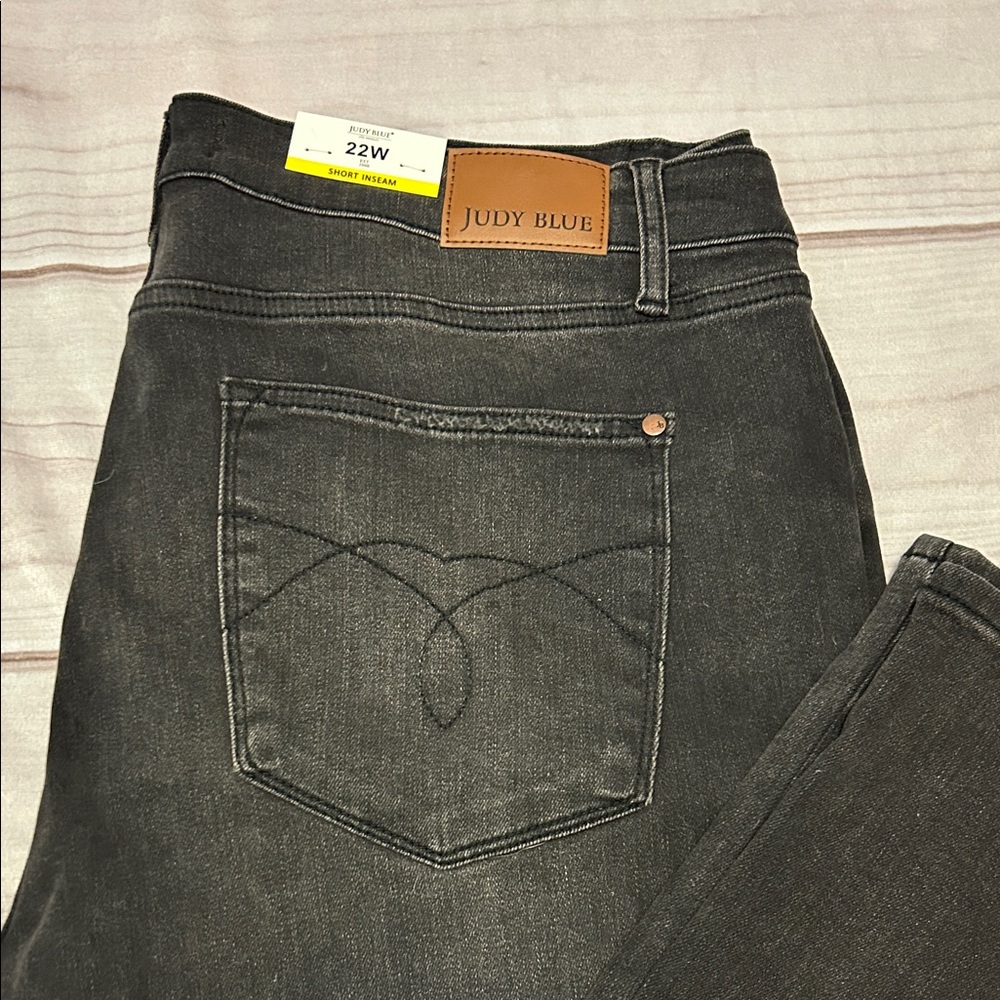 Judy Blue Women's Black Jeans 22W Short Inseam High Waist Boot Cut